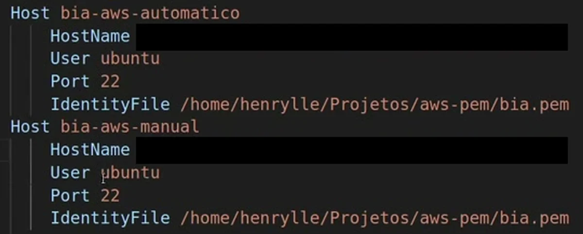 Arquivo de configuração do SSH com dois hosts, bia-aws-automatico e bia-aws-manual, cada um com User ubuntu, Port 22 e a chave bia.pem; os endereços foram cobertos