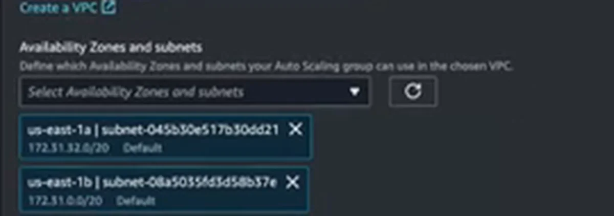 Availability Zones and subnets do Auto Scaling Group com us-east-1a e us-east-1b selecionadas na VPC padrão