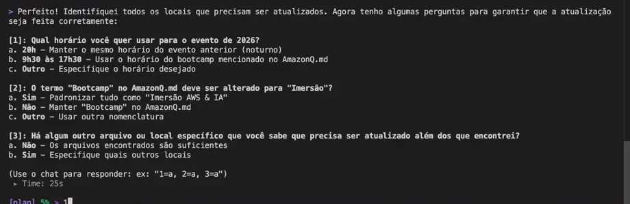 No modo plan, o agente encontra os arquivos e devolve perguntas de múltipla escolha antes de montar o plano