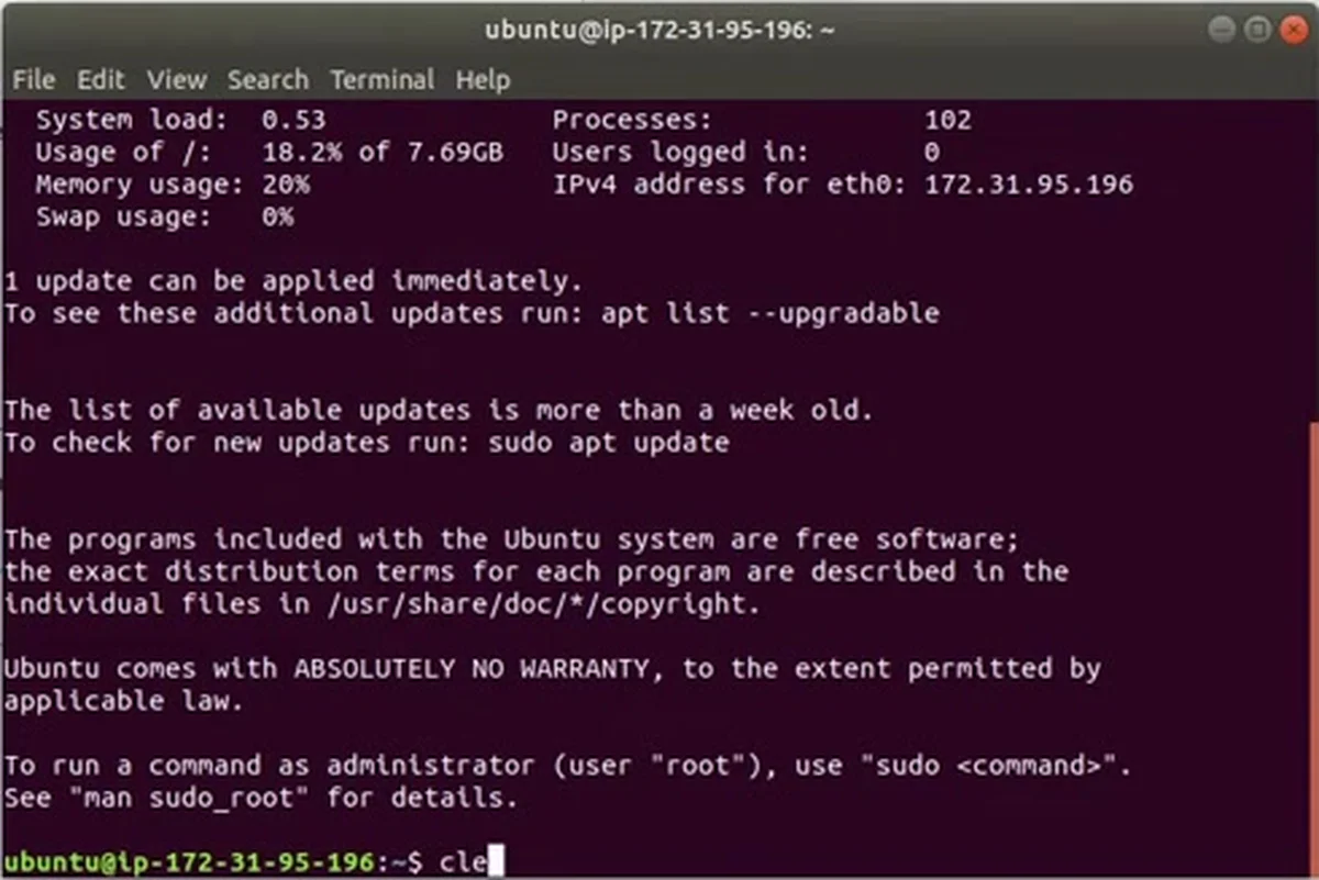 O terminal logado na instância Ubuntu, com o prompt ubuntu@ip e o IP privado no fim do nome