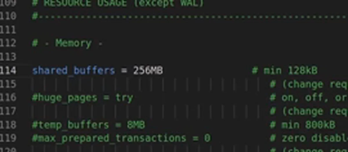 No postgresql.conf, a linha 114 com shared_buffers = 256MB