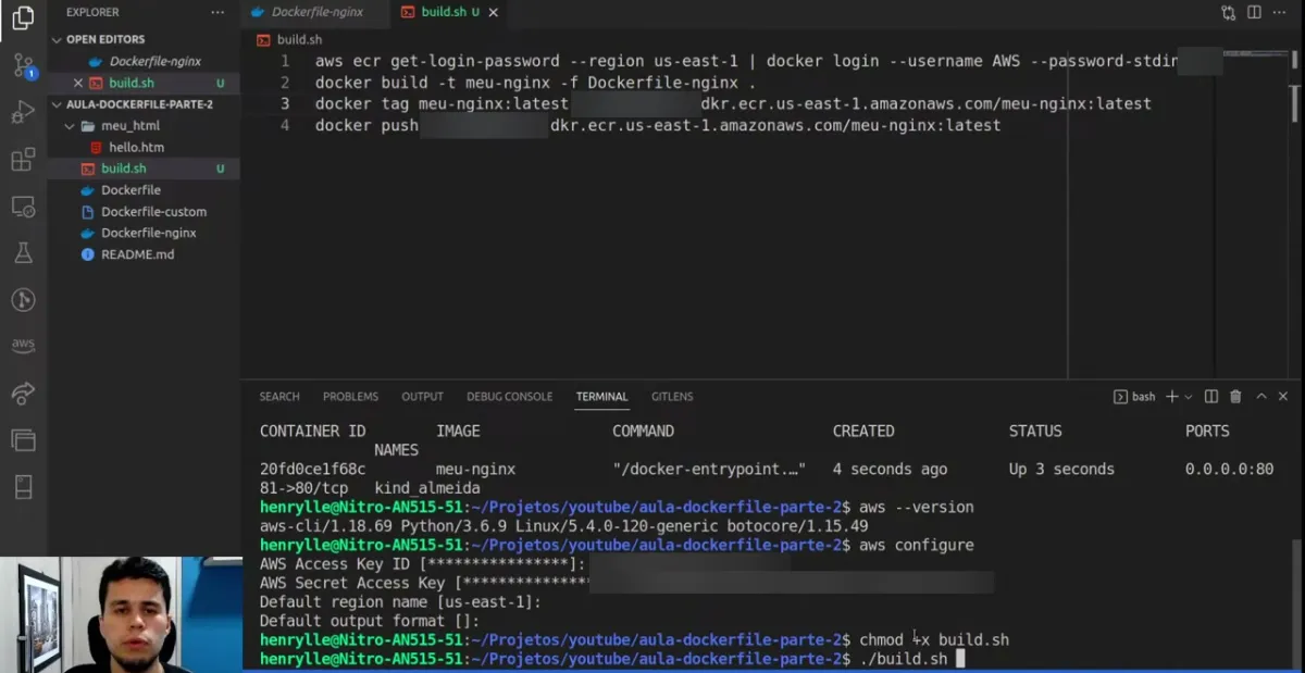 O build.sh com os push commands do ECR; no terminal, aws configure e chmod (conta e chaves borradas)