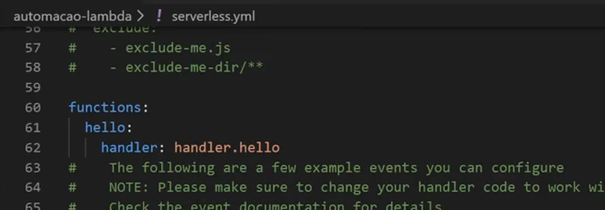 O serverless.yml do projeto: na seção functions, a função hello com handler handler.hello